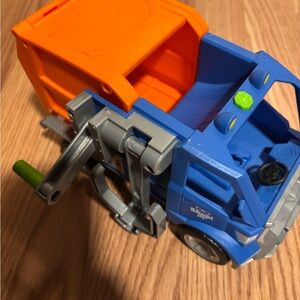 Jazwares Blippi Talking Recycling Truck Garbage Recycle Vehicle with lights